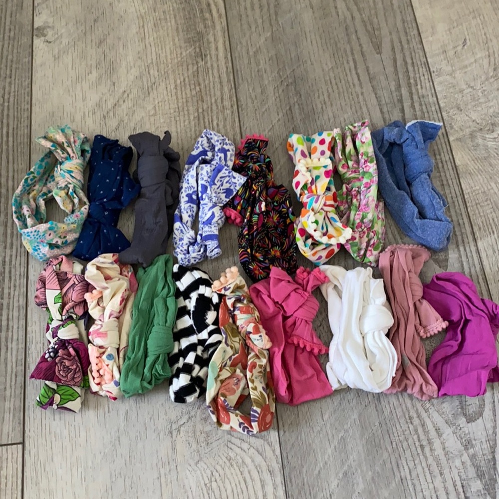 17 baby bling bows